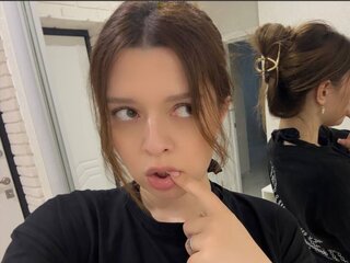 DevonaChurchey live videos