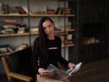 NikoleMills online show